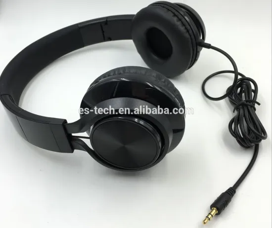 headphone shop. headphone for holidays.