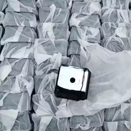 Black Weighted Round Plastic Base