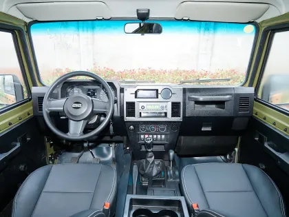 Beijing BJ40 off-road gasoline vehicle SUV off-road vehicle