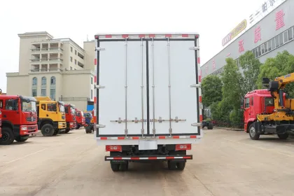 Brand New FOTON 18m³ Live Fish Transport Truck