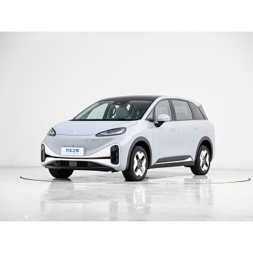 聪明的亲子电动MPV Arcfox Koala