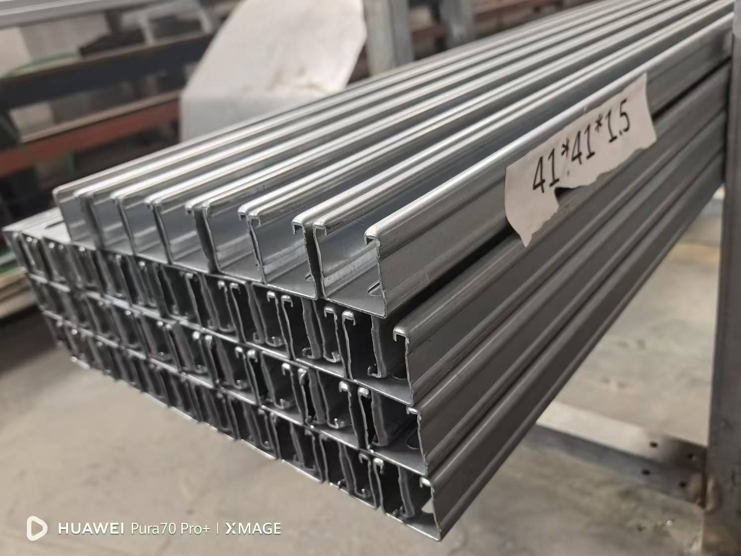 Steel hot dip galvanized purlins