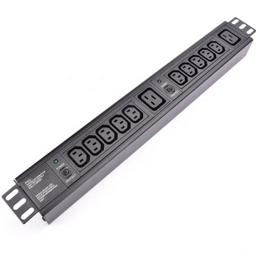 IEC C13 C19 PDU 220V وحدة توزيع الطاقة