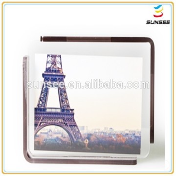 5-10 Inch Rectangle shape Assurance quality well standing latest design of photo frame with acrylic material