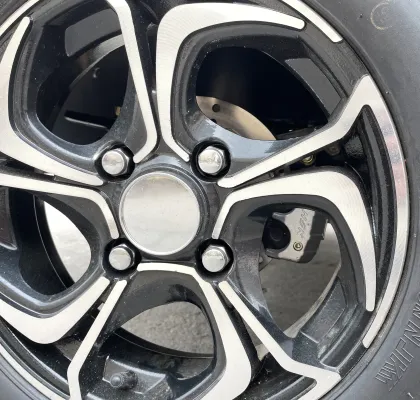 Electric Vehicle Four Wheels Adult Mini Electric Car