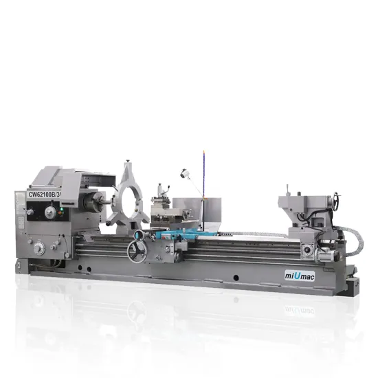 Manual Lathe Machine with 5-645 RPM Speed by Tornos for Metal