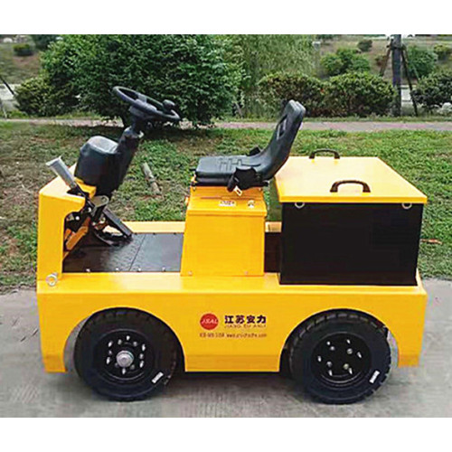 Four-Wheel Electric Tow Tractor for Factory