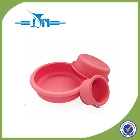 Hot selling bear shaped cake mold with high quality