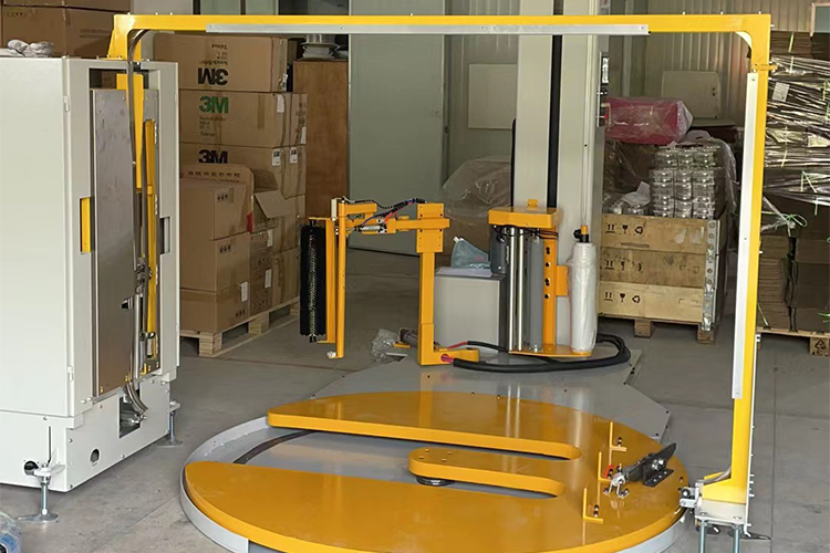 M-bottom pallet wrapping machine1