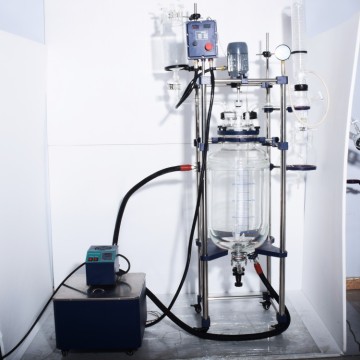 Electric heating vacuum double jacket glass reactor