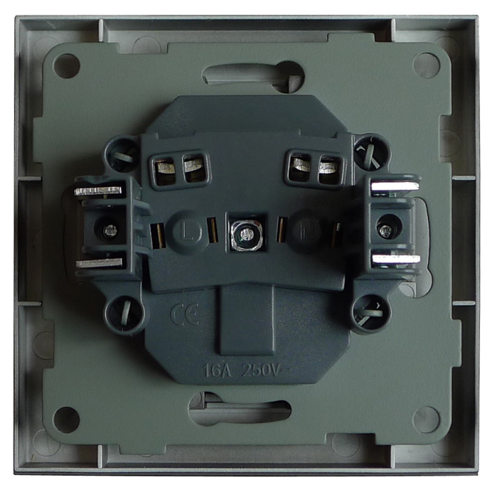 Stopkontak dinding standar Eropa desain klasik