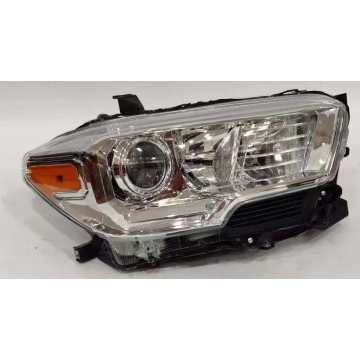 Faros de accesorios 4x4 para Toyota Tacoma 2016-2019 Versión estadounidense