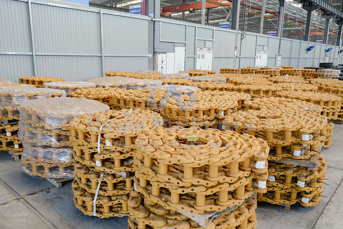excavator track assy