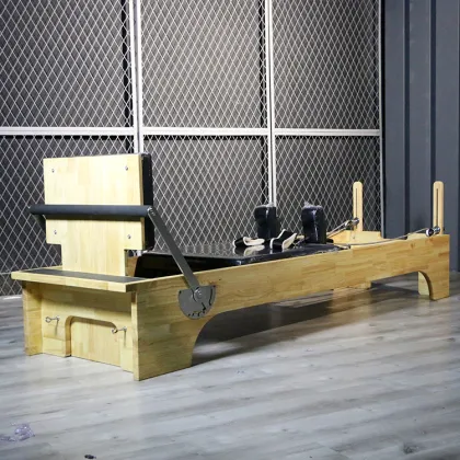 2022 High-Quality Wood Foldable Pilates Reformer Fitness Machine