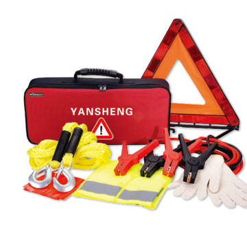 cheap 7PCS Auto emergency kits for promotion Warning triangle / Safety vest / Boster cable / Towing rope / SOS flag