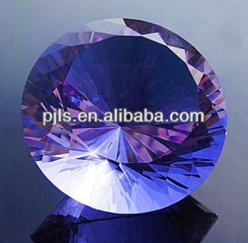 Multi-faceted Crystal Diamond Paperweight, machine-cut diamond crystal more facet