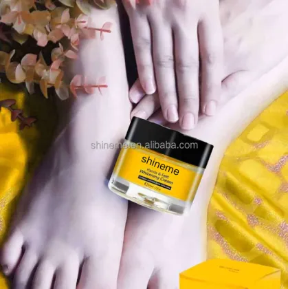 Intense Moisturizing Foot Cream for Hydrated, Tan-Removal and Whitening Effects