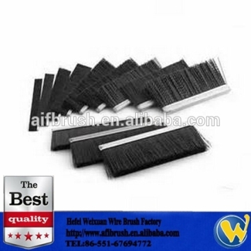 Plastic flexible strip brush