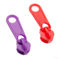 Custom Design Zippers And Sliders For Plastic Zippers