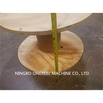 販売用の木製スプールテーブル
