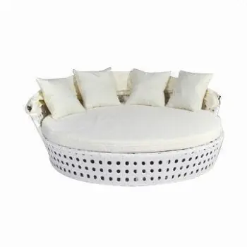 2013 Patio Rattan Round Bed with Powder Coating, Aluminum Frame and Water-resistant Cushion
