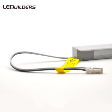 Enchufe y reproduce la luz LED de LED rígida vinculable para bricolaje para el gabinete de cocina