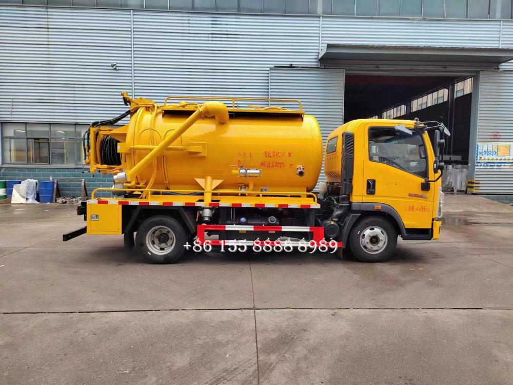 Howo Integrated Tank Cleaning Suction Truck 4 Jpg