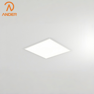 لوحة إضاءة LED كبيرة الحجم وعالية السطوع