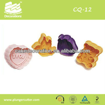 New Plastic Cookie Cutter/Fondant Decorating Plunger