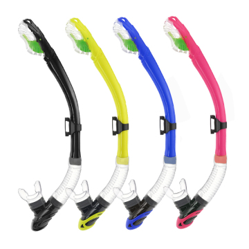 Immergersi snorkeling che respira il tubo per adolescenti e adulti