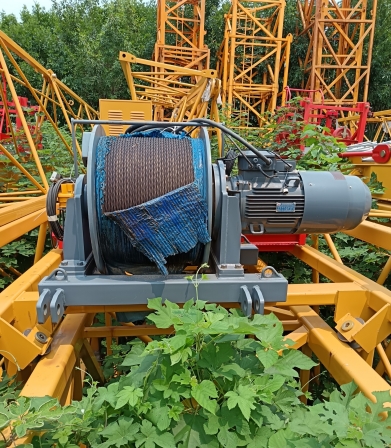 xcmg-used-crane-cabin-door-view xcmg-used-crane-cabin-door-view