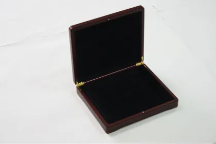 high quality wooden coin box / coin saving box