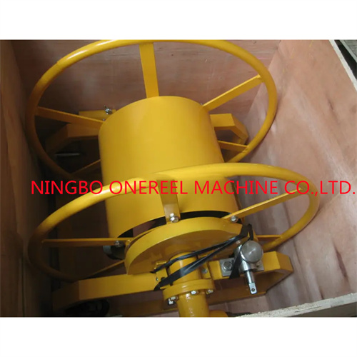 Irrigating Garden Hose Reel2 Jpg