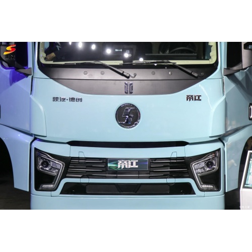 Traktor Penukaran Baterai 6×4/Ringan