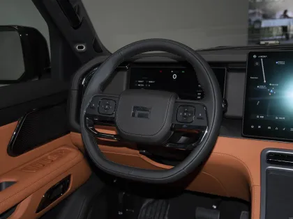 2024 Jishi 01 Luxury SUV Hybrid