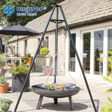Height-Adjustable Swivel BBQ Fire Pit Tripod Grill for Garden and Camping
