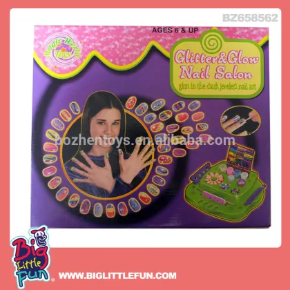 Kids glow in the dark nail polish toy set