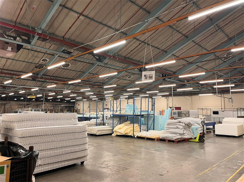 Batten Led Light for workshop Batten Led Light for workshop