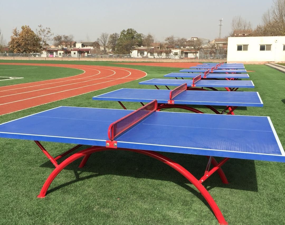 Foldable Titanium Steel Tennis Table