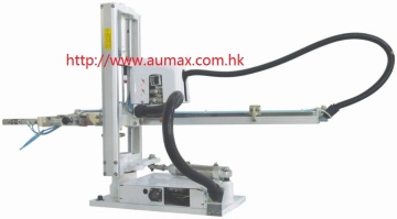 Telescopic Robotic Arm for Vertical Injection Machine