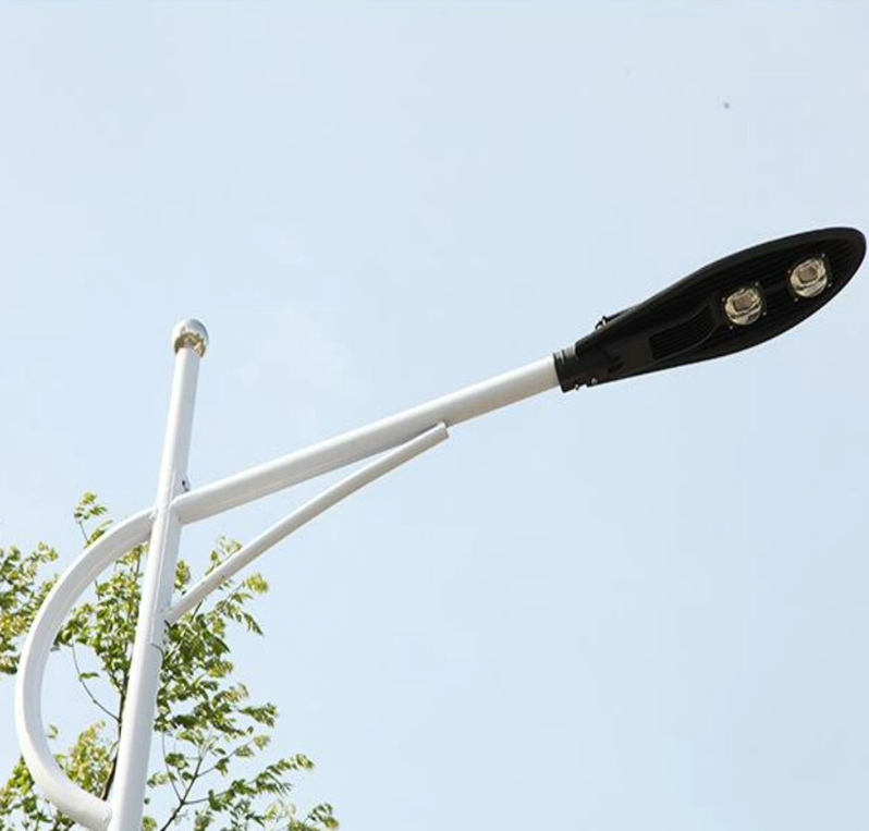 Energy-saving sword-shaped LED street light