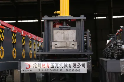 2018 dx new wai baffle roll forming machine