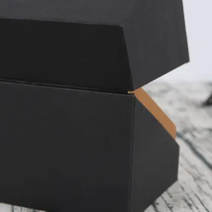 Custom Luxury Paper Perfume Packaging Box