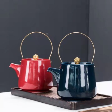 Prêt pour l'expédition de théière en céramique chinoise 290 ml de thé à la passoire avec passoire avec passoire