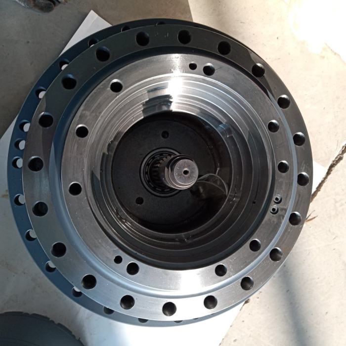 Doosan DX225 Travel Gearbox 24019287