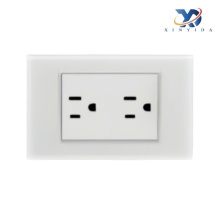 שקע מתג קיר נוח עם שישה שקעים