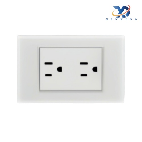 Soket suis dinding enam outet yang selesa