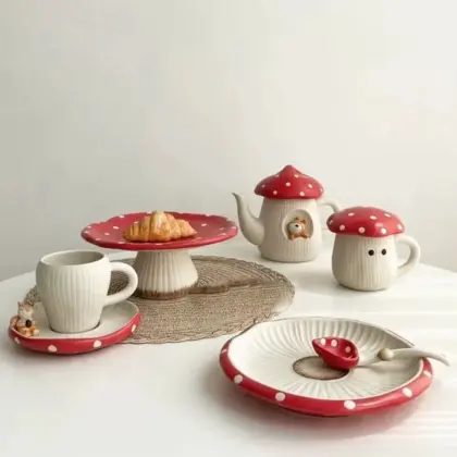Creative Mushroom-Shaped Tableware for Fun Dining