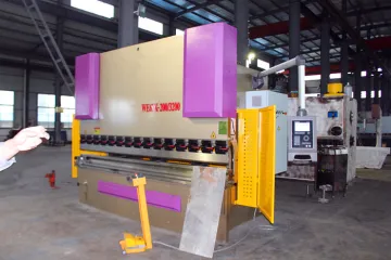3200mm Servo CNC Hydraulic Press Brake (200Ton)