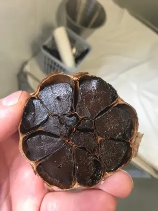 Good taste of black garlic